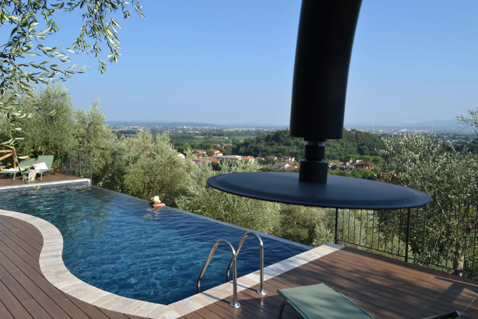 The infinity pool at Casale Eleo looking over the valley