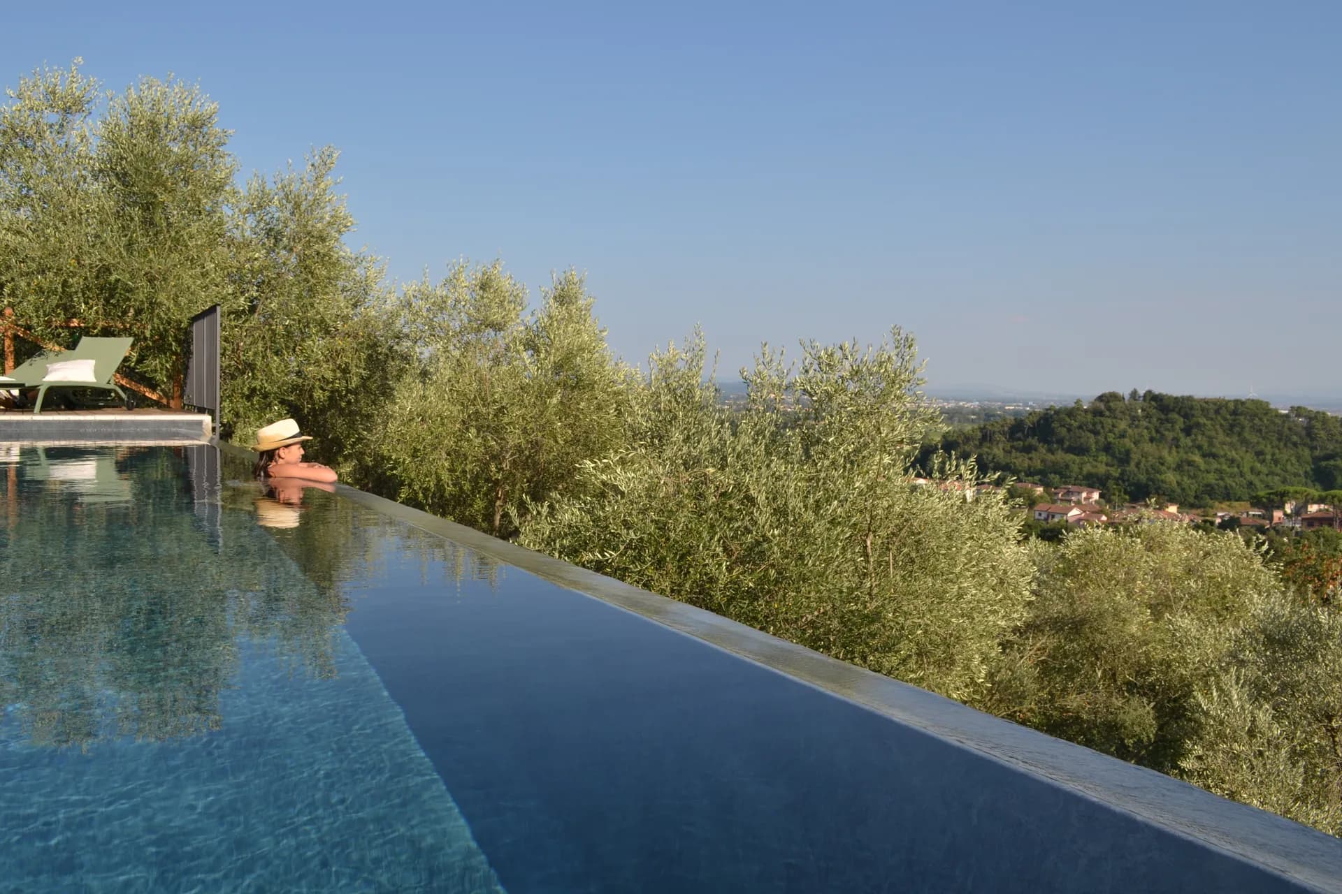 The infinity pool at Casale Eleo looking over the valley